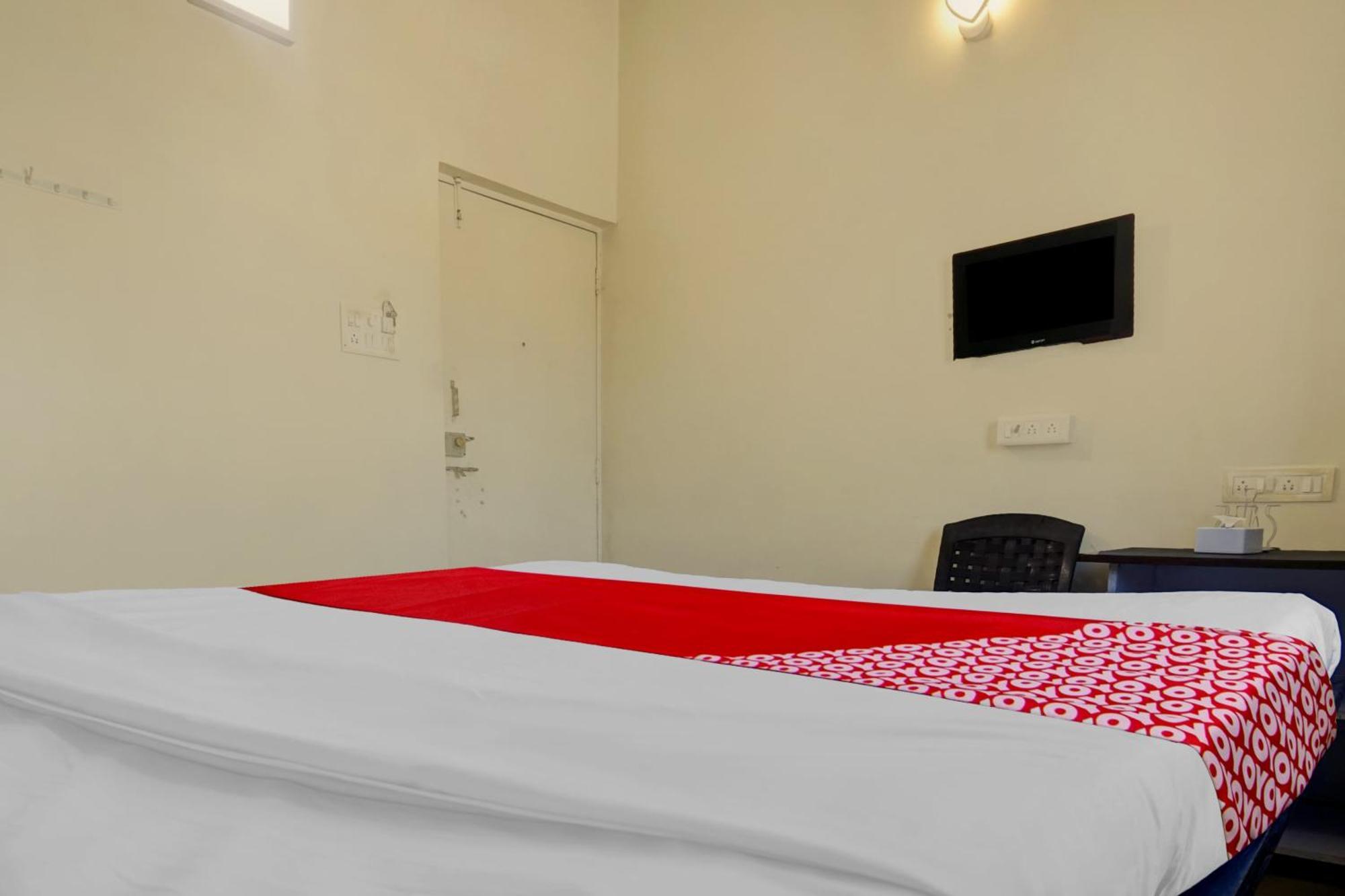 Hotel O Happy Homely Stay Sasvad Екстер'єр фото