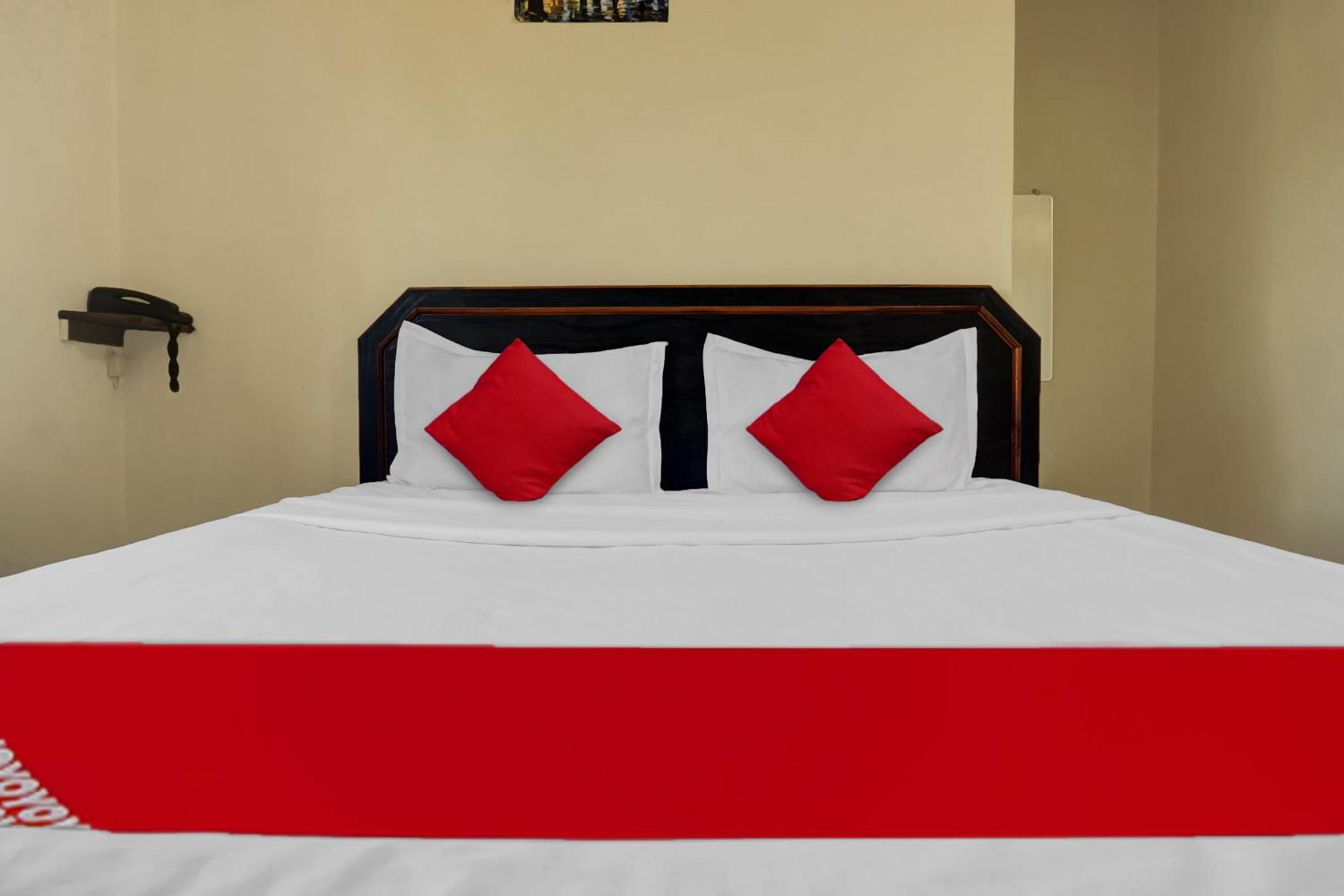 Hotel O Happy Homely Stay Sasvad Екстер'єр фото