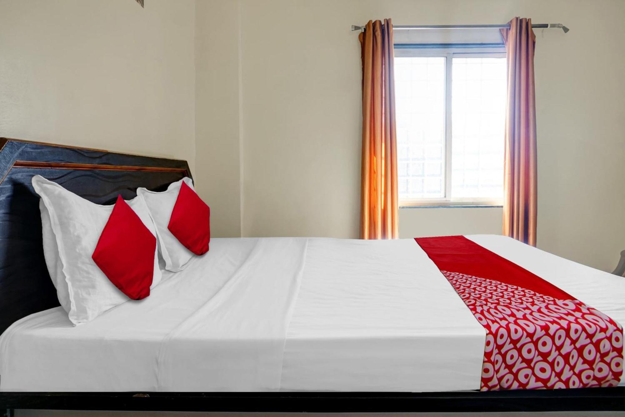 Hotel O Happy Homely Stay Sasvad Екстер'єр фото
